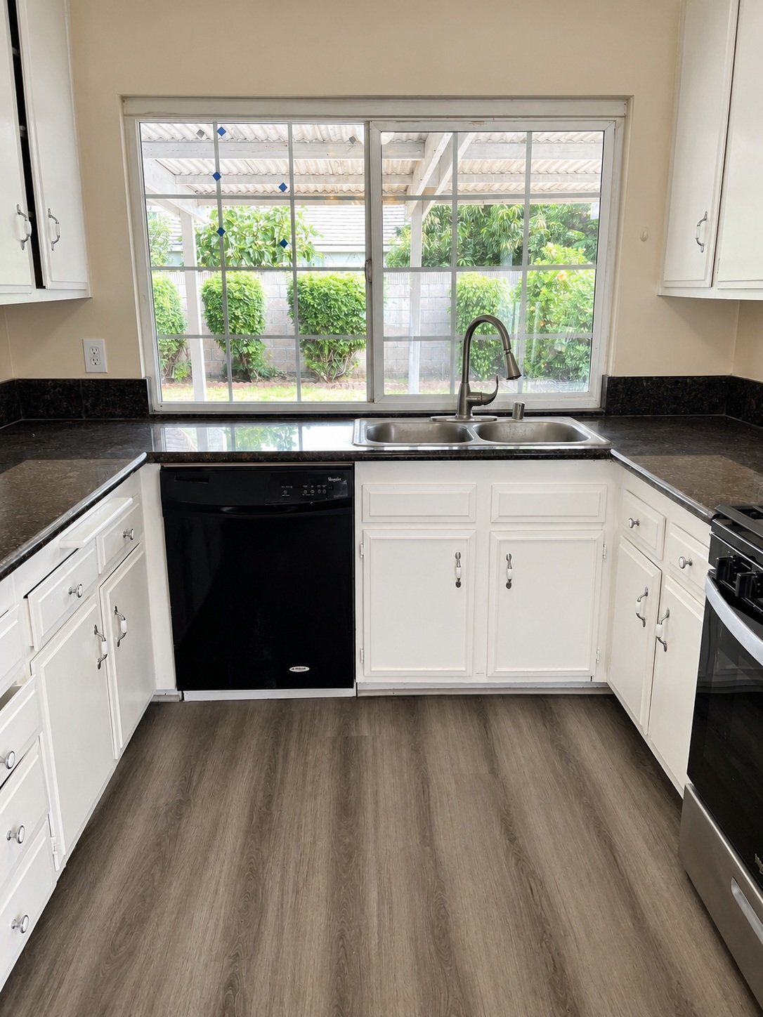 Building Photo - 13251 Destino Pl