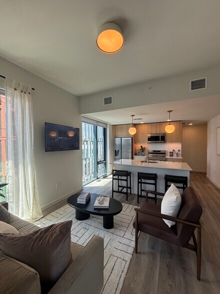 Primary Photo - 91 NW 26th St