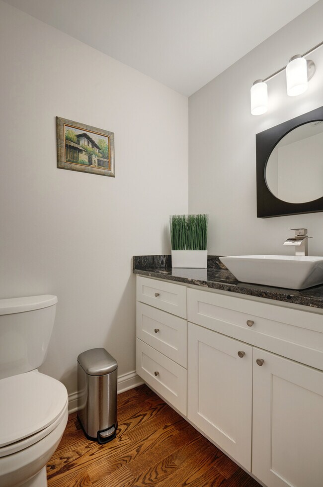 Building Photo - 3825 Brett Ln