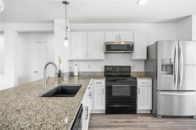 Building Photo - 212 Miles Ct