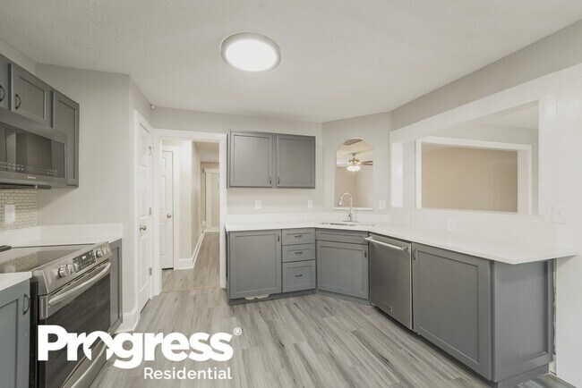 Building Photo - 238 Kendra Dr SW