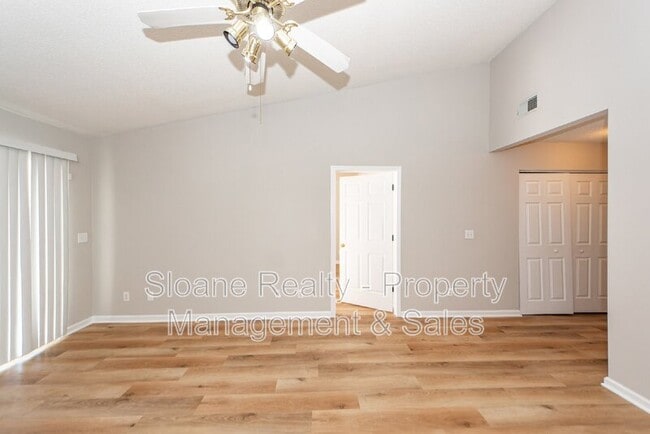 Building Photo - 1322 Pinnacle Ln