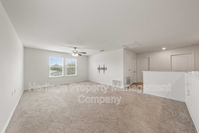 Building Photo - 7347 Bluebonnet Bay