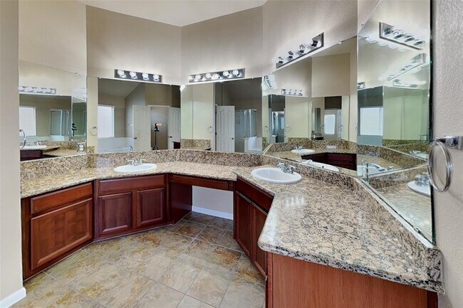 Building Photo - 5301 Cypress Ranch Blvd