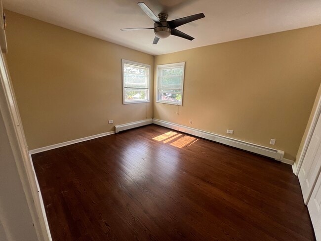 Building Photo - 236 Johnson St