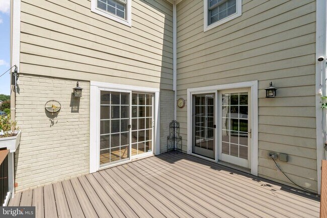 Building Photo - 7009 Hickory Hill Rd