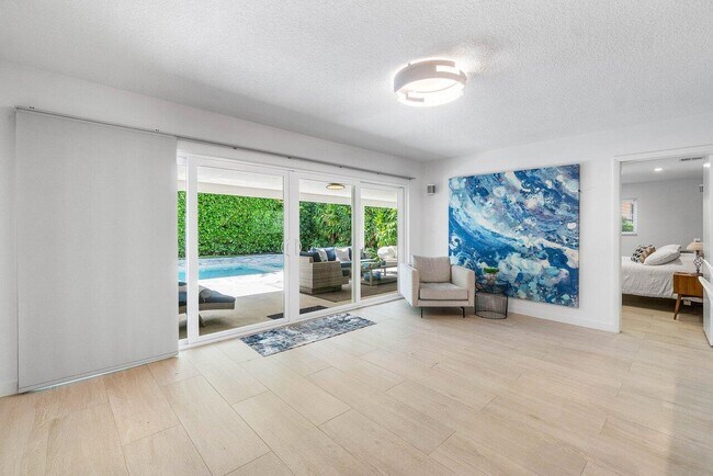 Building Photo - 5903 N Ocean Blvd