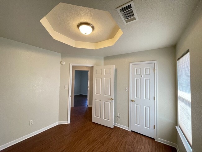 Building Photo - 4-Bedroom House for Rent in Killeen