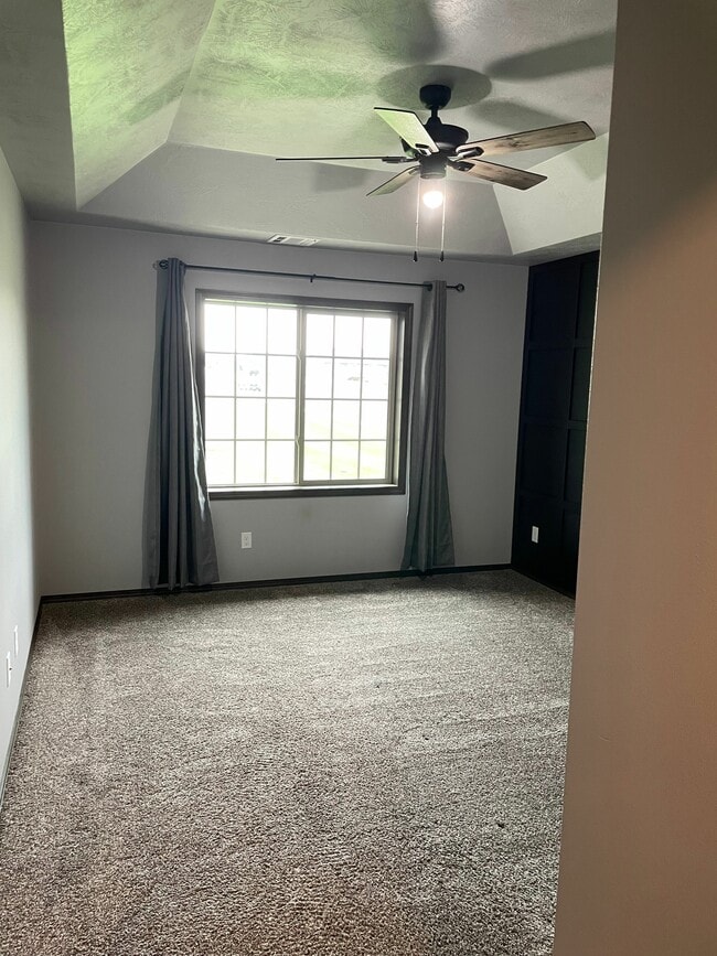 Building Photo - 4319 W Kinsley Pl