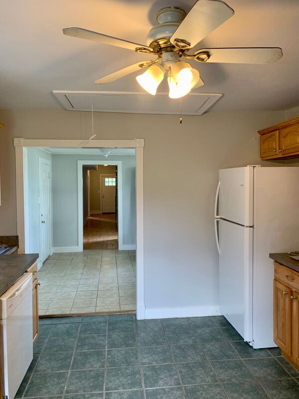 Building Photo - 3963 Oakleys Ln