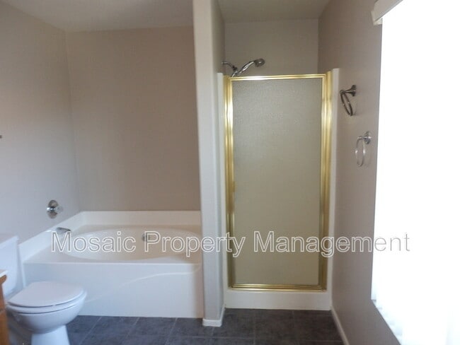 Building Photo - 1167 S Fargo Ct