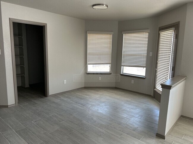 Building Photo - 5308 Birmingham Cir