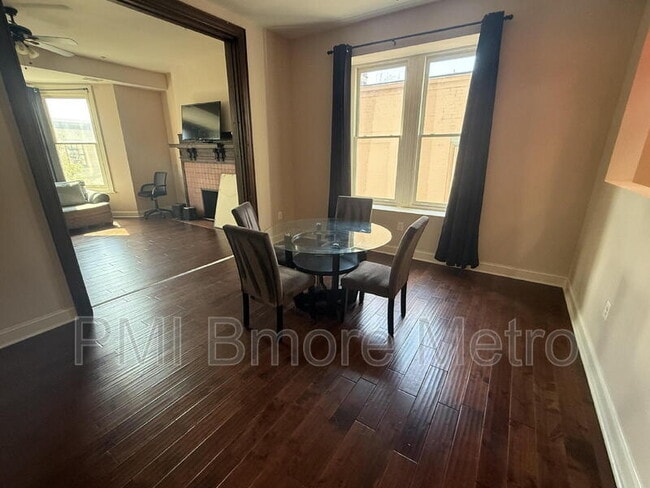 Primary Photo - 7 N Potomac St