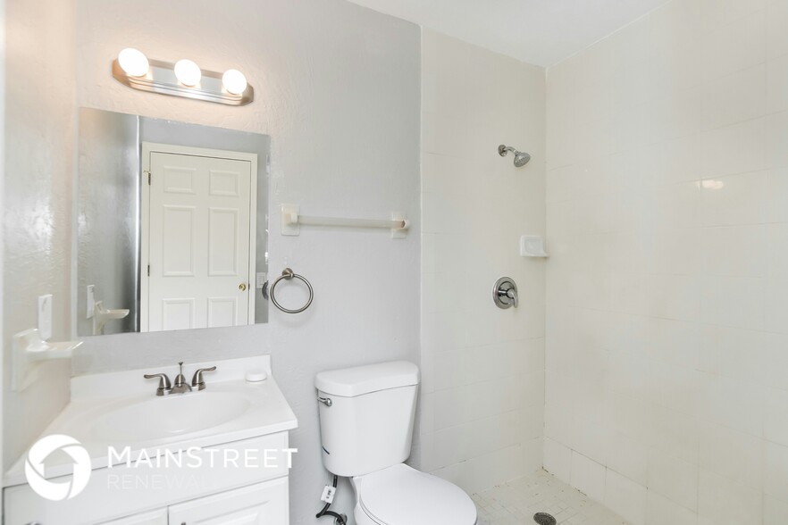 Building Photo - 798 Arabia Rd SE