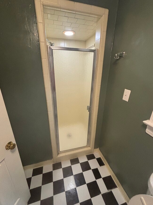 Building Photo - 3748 Lassiter Mill Rd