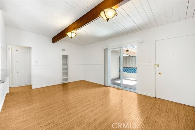 Building Photo - 2104 N Verdugo Rd