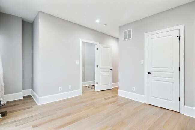 Building Photo - 1541 9th Street Northwest - 2