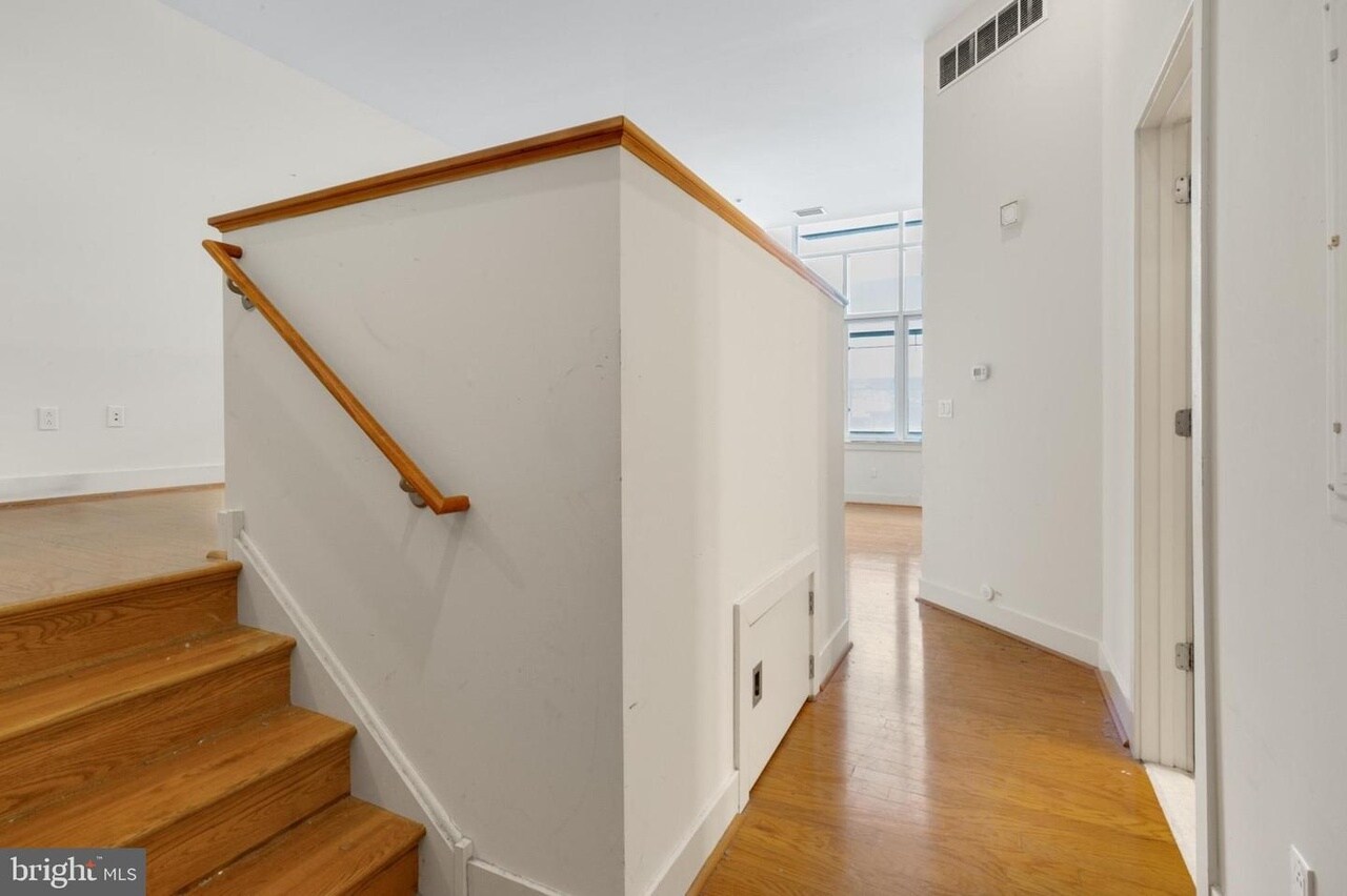 Building Photo - 23 S 23rd St