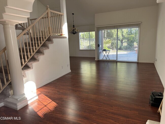 Building Photo - 1628 Glider Ct