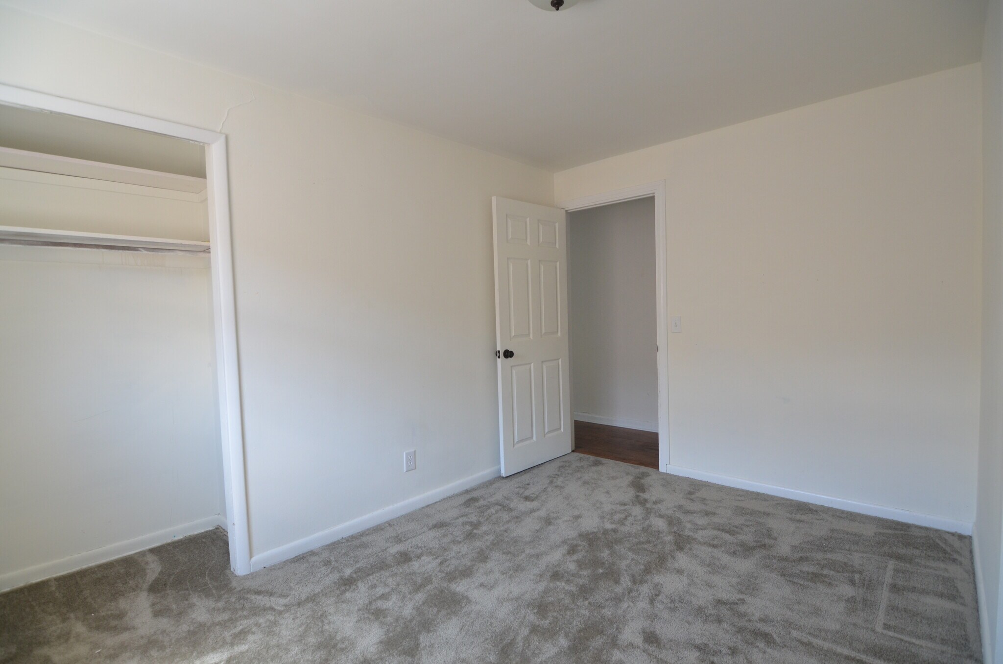 Building Photo - 7121 Delaware Ave