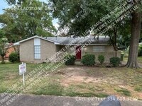 Building Photo - 6214 Gladstone Dr