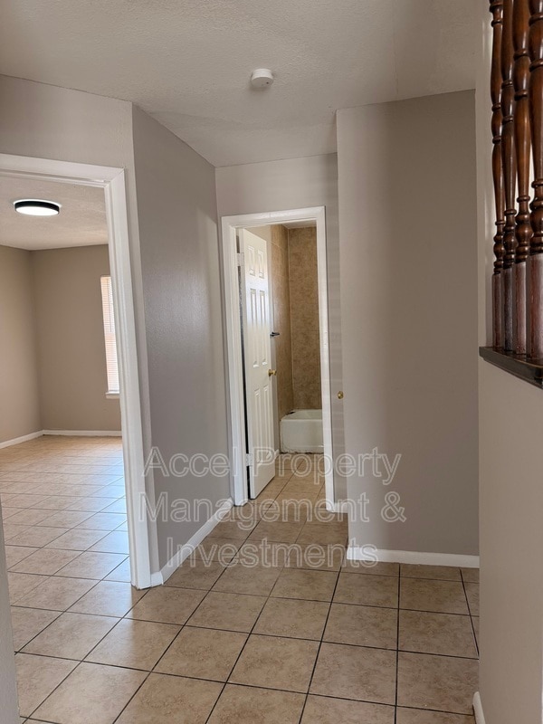 Building Photo - 2401 Gumwood Ave W
