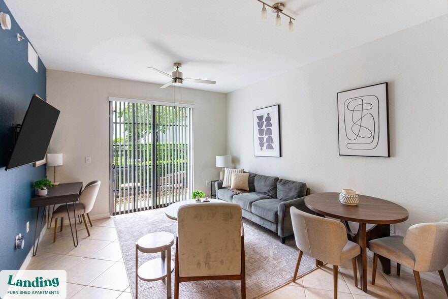 Primary Photo - 11575 City Hall Promenade