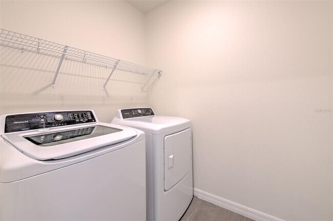 Building Photo - 2518 Knight Island Dr