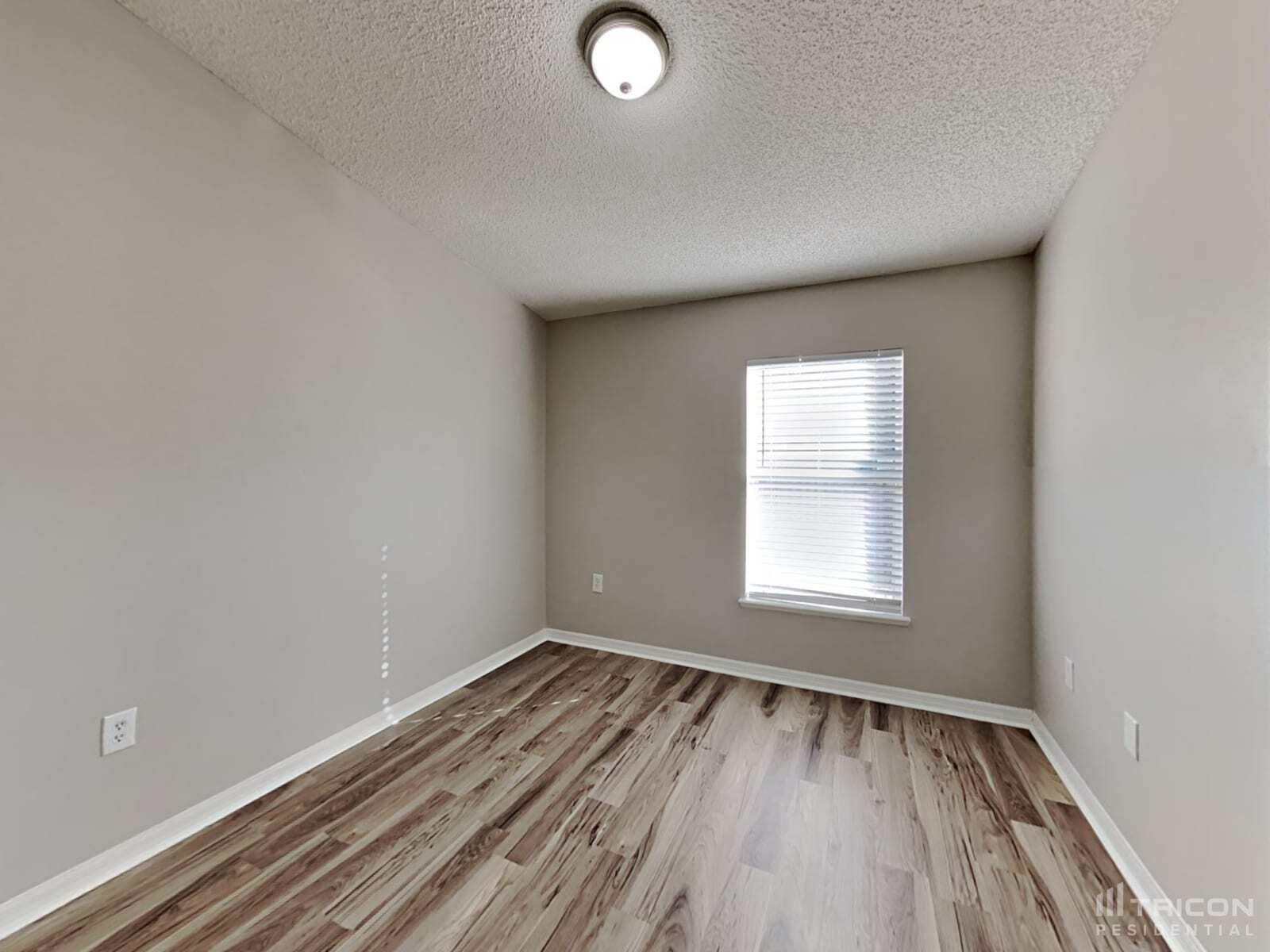 Building Photo - 11353 Nettlebrook St E
