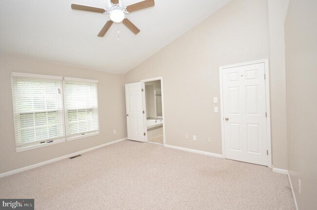 Building Photo - 6504 Castine Ln
