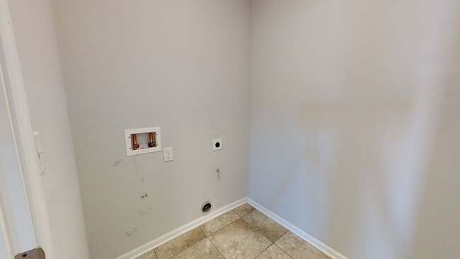 Building Photo - Beautiful home for rent in Deerfield Prese...