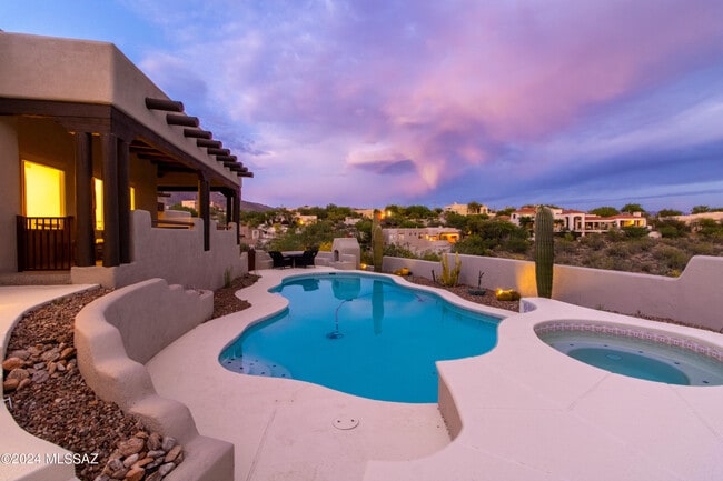 Building Photo - 6269 N Paseo Valdear