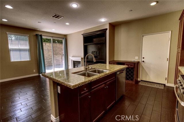 Building Photo - 6400 Marbella Ln