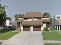 Building Photo - 805 N Cherry St