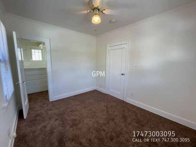 Building Photo - 803 Lindaraxa Park N