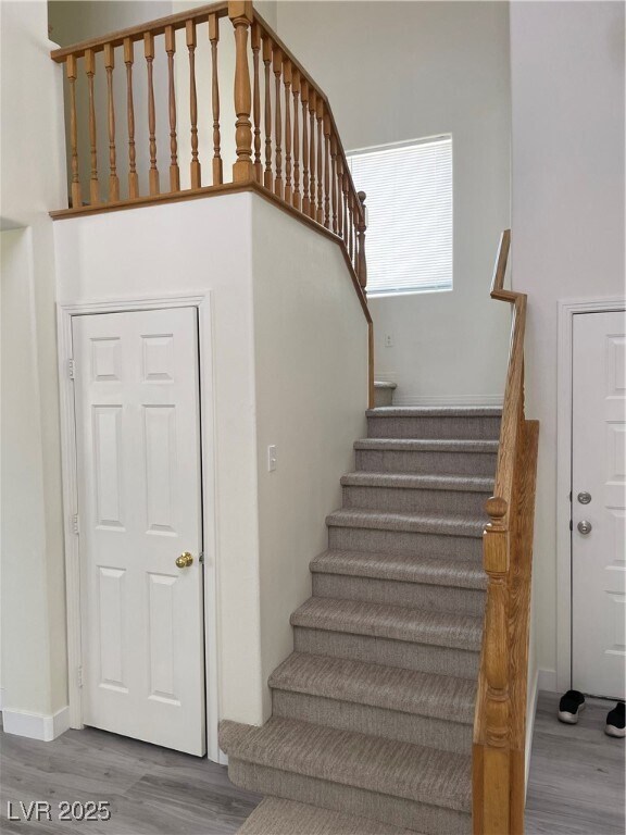 Building Photo - 2413 Cliffwood Dr