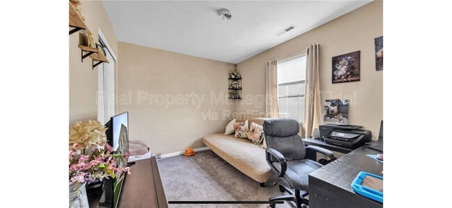 Building Photo - 1070 Joyner St