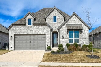 Building Photo - 1307 Beach Blvd