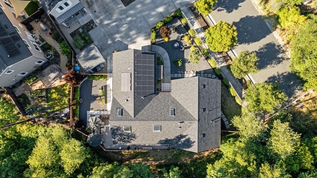 Building Photo - 88 Calistoga Rd