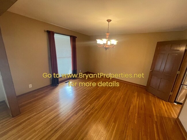 Building Photo - 1250 Dalemere Dr