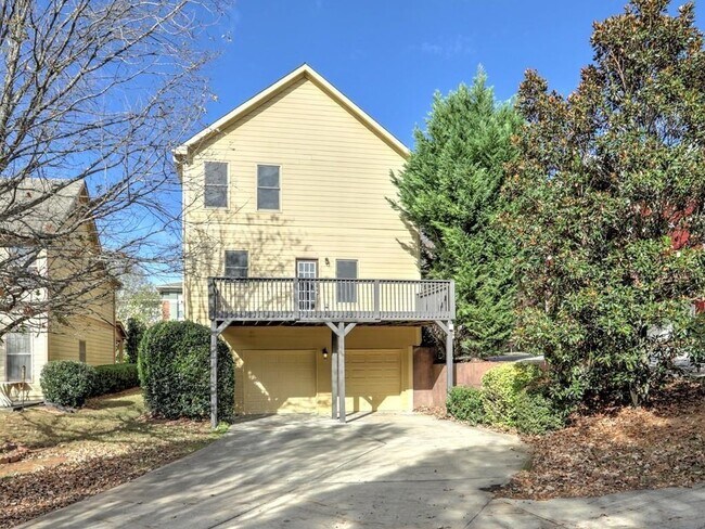 Building Photo - 975 Odessa Dr