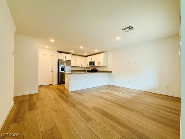 Building Photo - 10775 Blake Gardens Ct