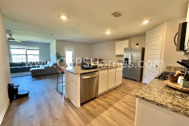 Building Photo - 4659 Honor Guard Wy