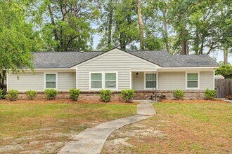 Building Photo - 2204 Mason Dr