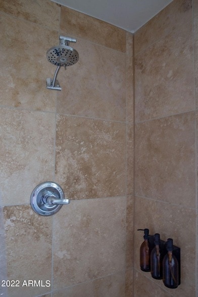 Building Photo - 1148 E Glenn Dr