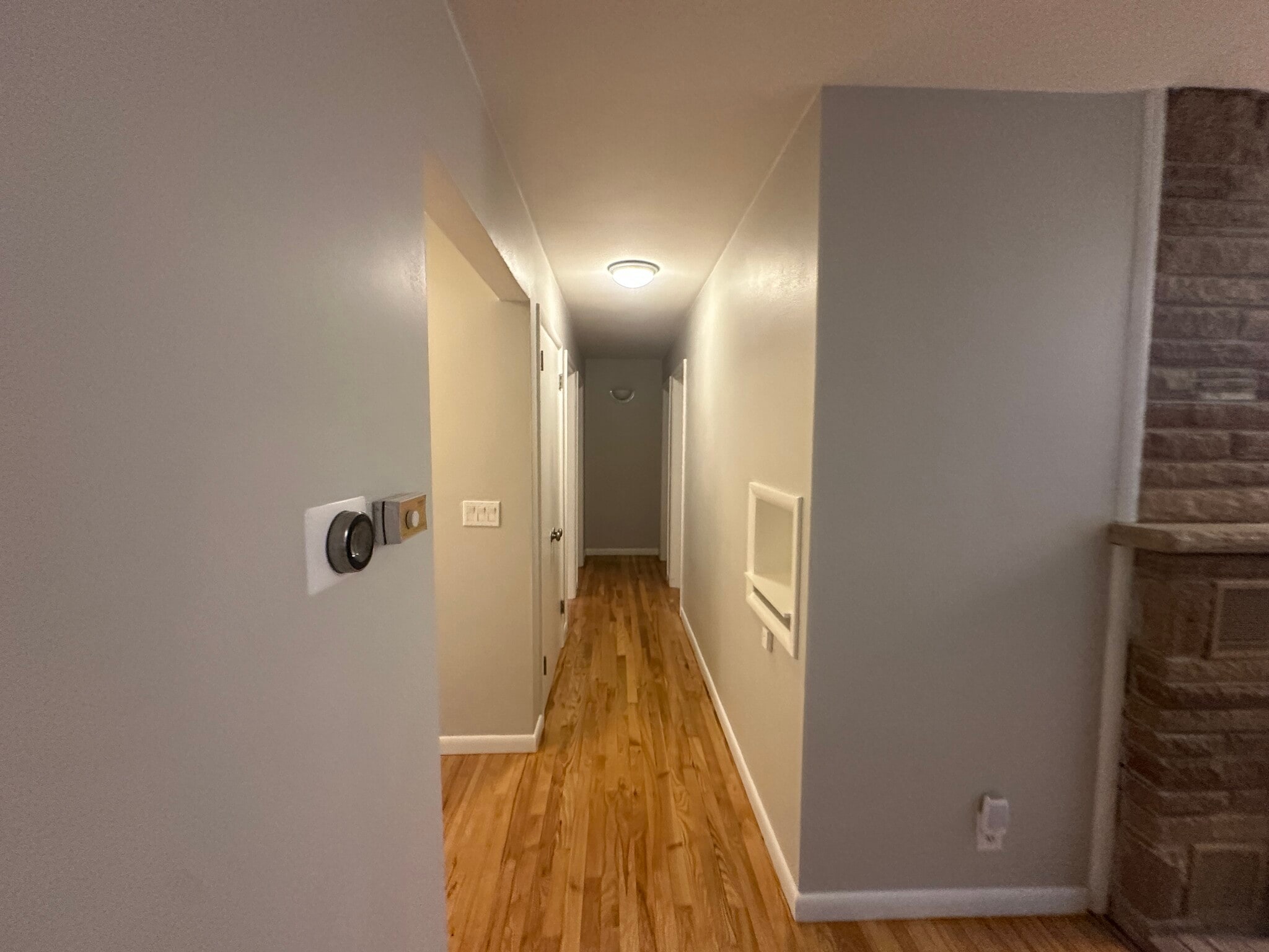 Building Photo - 909 S Midvale Blvd