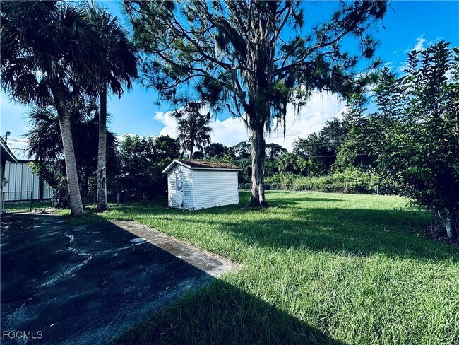 Building Photo - 13926 Matanzas Dr