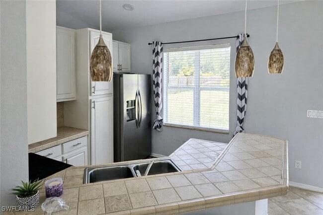 Building Photo - 701 Arundel Cir