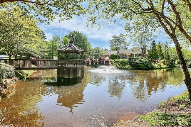 Building Photo - 11357 Olde Turnbury Ct