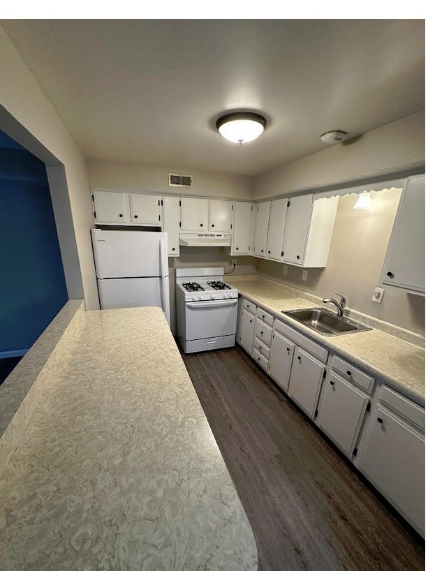 Building Photo - 13900 US-30